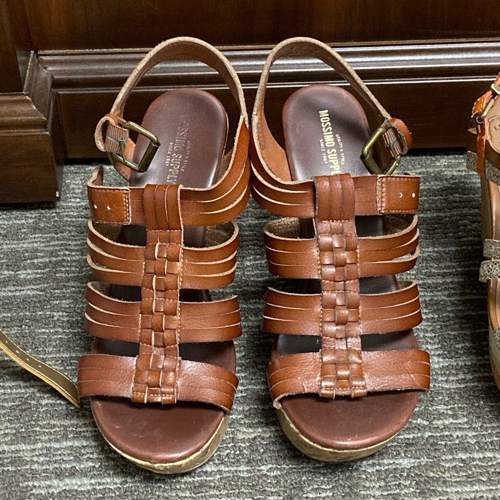 Gladiator wedges
